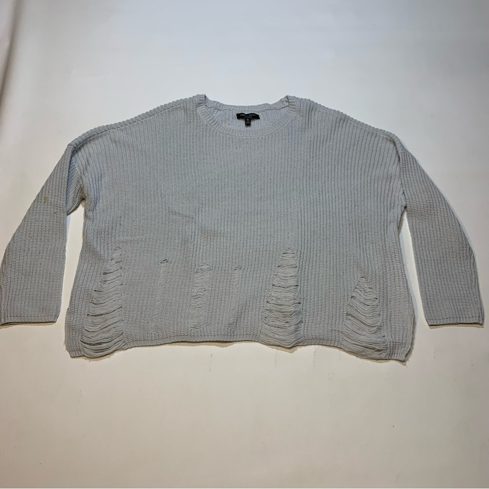 Romeo + Juliet Couture Women's Sweater Small Gray Knit Distressed
